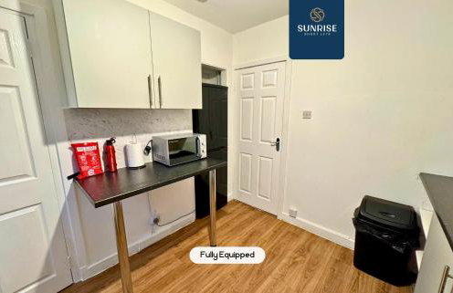 FERRY HOUSE - 4 Bed House, Great for Contractors, Fully Equipped, Private Parking, Easy Ring Road Access by SUNRISE LONG LETS and SERVICED ACCOMMODATION DUNDEE - Foto 8