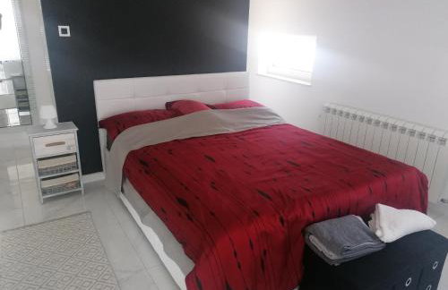 Premium Two-bedroom Apartment - Photo 29