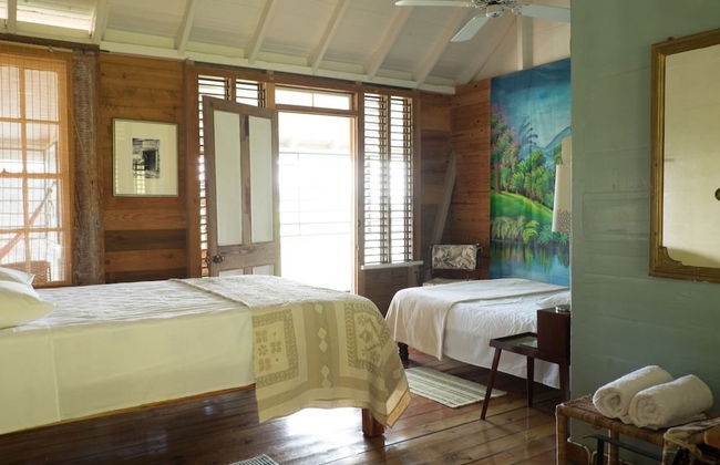 Retreat Plantation House - Photo 3