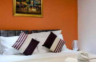 2-Bedroom Garden Apartment near West Norwood Station - Foto 9