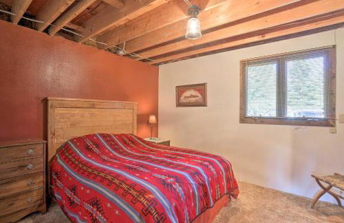 Creekside Rapid City Cabin with Deck on 30 Acres! - Foto 17