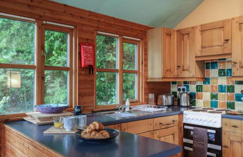 The Sharpham Boat House - Photo 14