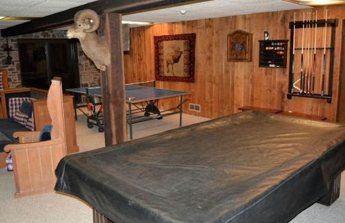 Large and Spacious Lakeside Cabin with Mountain Views in Fairhope, Pennsylvania - Foto 8