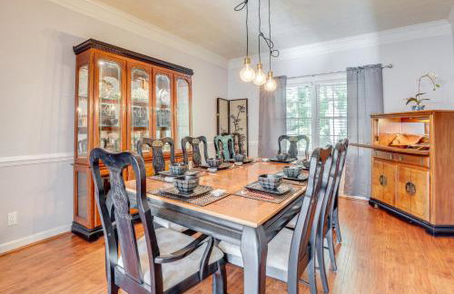 ~ 30 Mi to Atlanta - ‘The Wellness Manor’ w/ Deck! - Foto 7