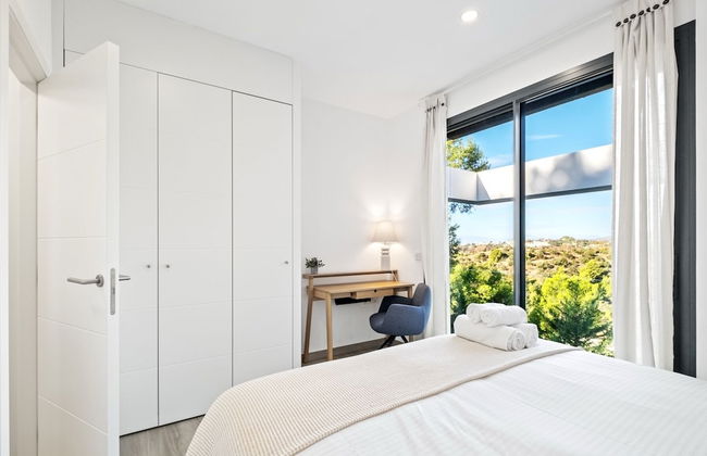 Villas Pinares de San Antón, Saltwater pool, Sea, City, Mountain Views - Photo 12