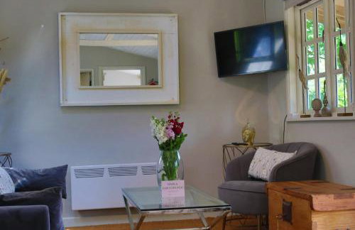 Treetops Lodge, Bantham, South Devon, a tranquil rural retreat - Foto 11