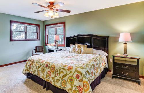 Spacious Edgerton Home with Private Beach and Views! - Foto 11