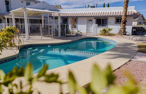 West EP Poolside Mountain Views - Foto 9