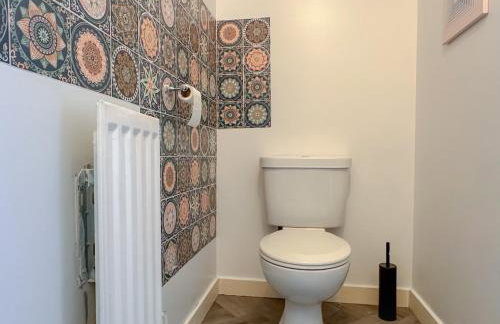 Perfect Booking 3 Bed Home in Central Bracknell - Foto 31