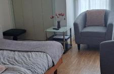 A côté des cures grand studio Audrey idéal rénové avec goût parking wifi dernières disponibilités août oct nov - Foto 10