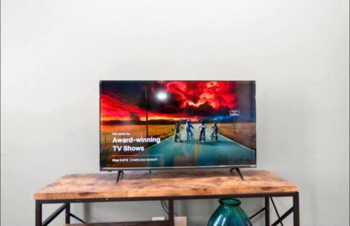 Chic 5 BD home in Little Italy - Foto 7