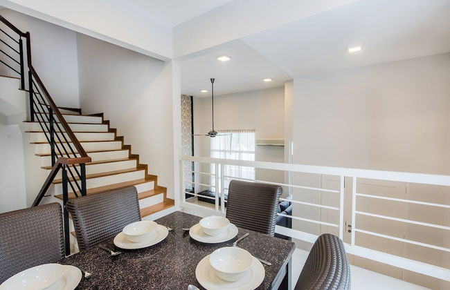 New Corner Shamrock Beach Villas Seaview - Photo 39