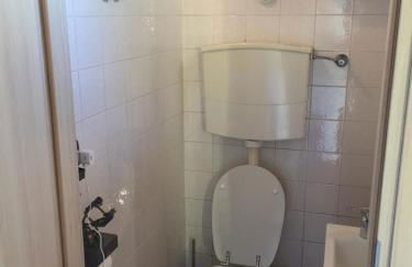 villetta bifamiliare Cherie con parco e piscina - Foto 9