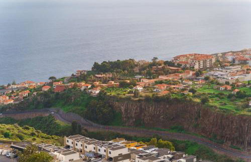 GuestReady - Breathtaking seaview in Caniço - Foto 45