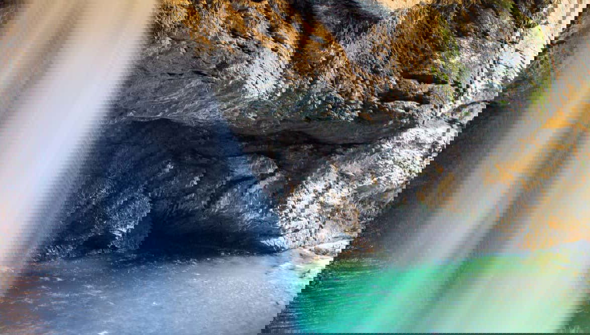 Autisha Canyon Hiking & Abseiling - Foto 1