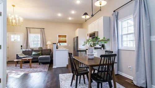 Cozy Raleigh Family Retreat with Fire Pit - Foto 4