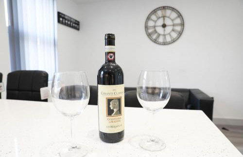 Modern 4 BR flat with 4 ensuites in central Reading - Photo 27