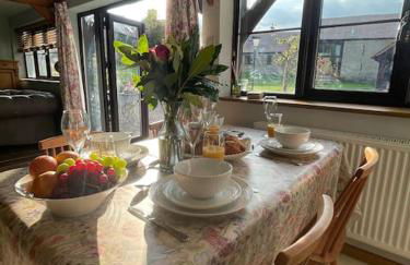 Cosy luxury Grade II listed barn in the Forest of Dean - Photo 4