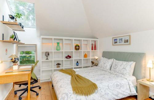 Pet-Friendly Minneapolis Studio Walk to Lake! - Foto 15