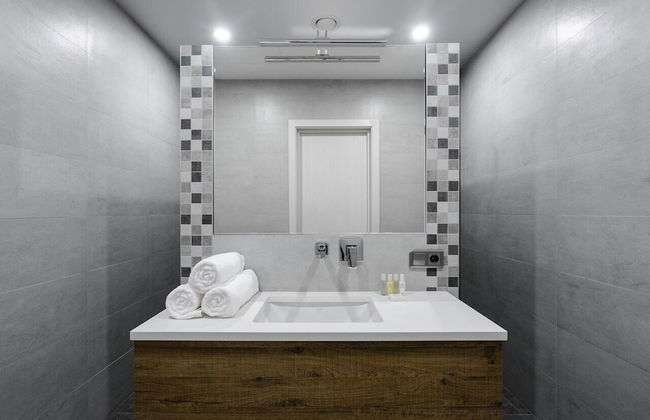 8512 Apart - Photo 29