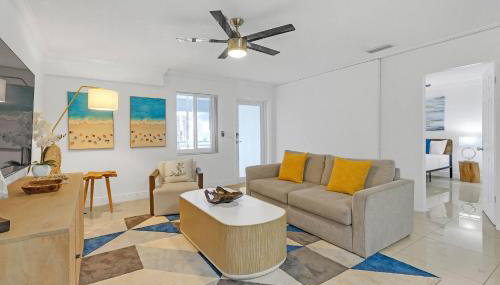 Boca Waterfront • Watch the Boats • Pool & Gym - Foto 5