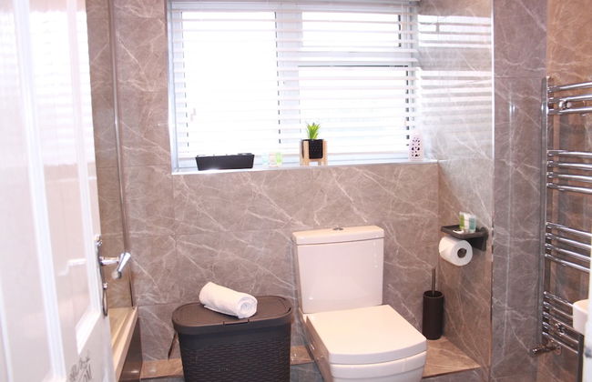 6guests-parking-nearstansted-accessible - Foto 17