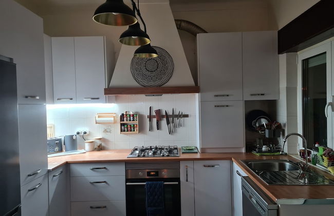 Stunning 2-bed House in Vendas Novas - Foto 1