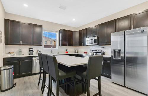 Stylish 5-Bedroom Villa - Perfect Disney Getaway! - Foto 12