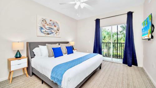 2BR Condo - Pool and Hot Tub - Near Disney - Foto 5