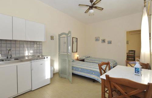 George's beach studios Aliki Paros - Photo 9
