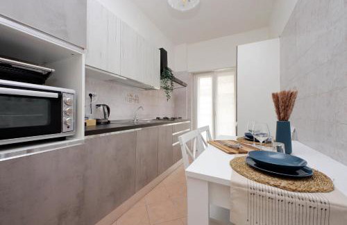 Modern Large Apartment in Rome - Photo 8