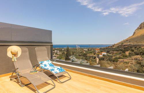 Villa Bianca with Jacuzzi - Photo 4