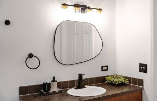 Bliss of Burdett on the Seneca Wine Trail w Hottub and Barbecue - Foto 41