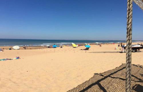 Holiday Home in Saint-laurent-de-la-salle With Pool - Foto 76