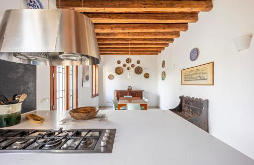 Beautiful Villa With Garden and Private Parking! - Foto 10