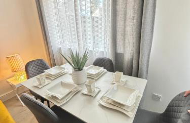 Cosy Modern Flat with garden - Photo 11