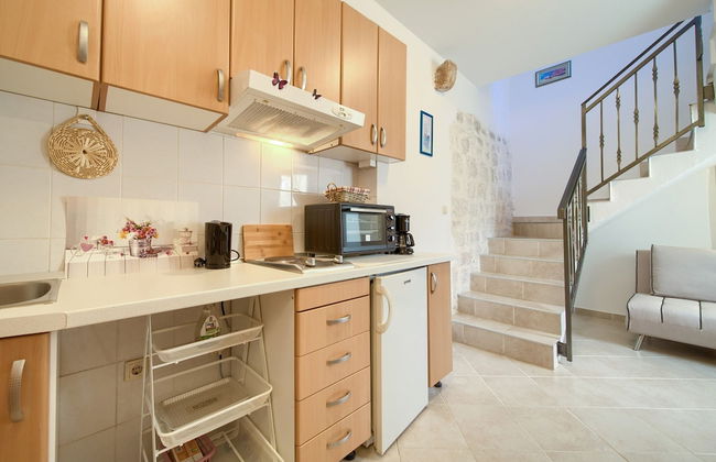 Chic and Charming Krk Downtown Apartments - Photo 14