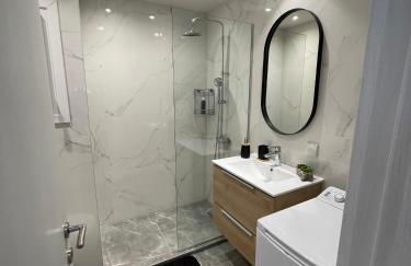 ThesSpacious Apartment - Foto 12