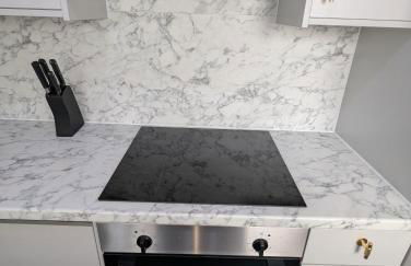 Fantastic 3-Bedroom House in Crawley - 10 mins from Gatwick - Foto 22