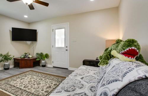 Dine, Shop and Play Kenner Home with Patio and Yard! - Foto 24