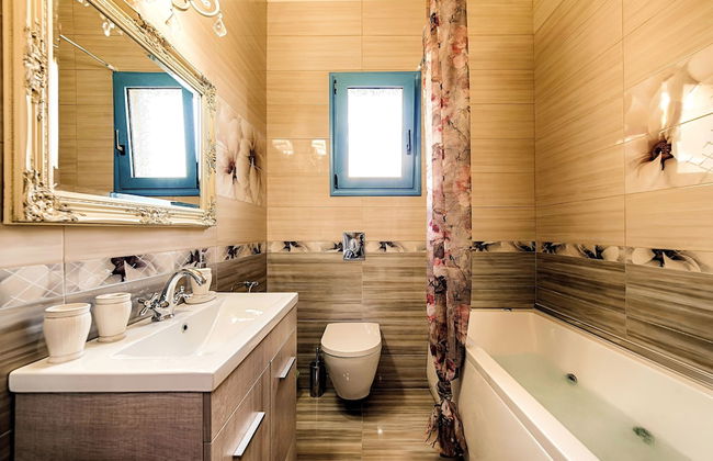 Lindos Luxury Retro Villas - Photo 43