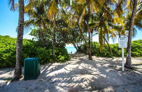 Miami Beach Apartments by MiaRentals - Foto 96