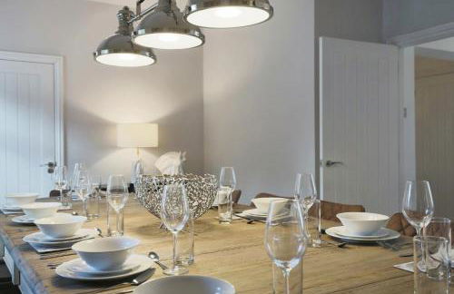 Large Luxury Home in Solihull - Sleeps 14 near NEC & BHX - Foto 3