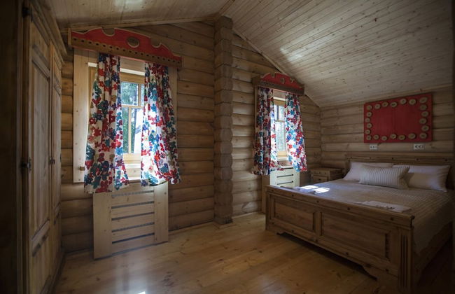 Shishki na Lampushke - Russkaya Derevnya - Foto 3