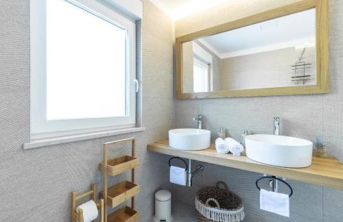 Villa Moretto with Private Pool & Jacuzzi - Rijeka area - Photo 31