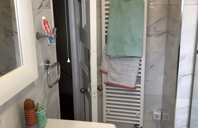 Immaculate 4-bed Apartment in Bournemouth & spa - Foto 13