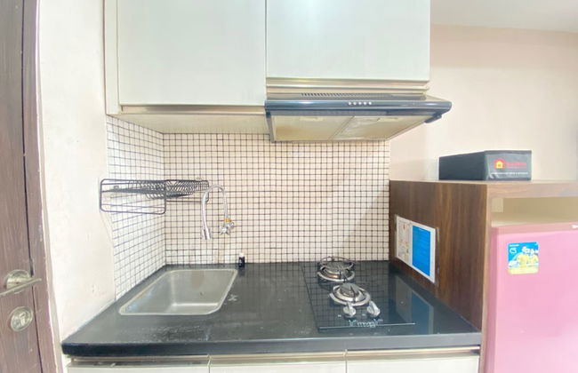 Roomy 2BR Apartment at Jarrdin Cihampelas Apartment - Foto 10