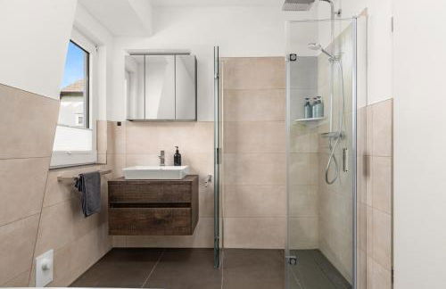 JASPER - Balkon, BBQ, PS5, Flexbetten - Zentral & 15min in Willingen - Foto 16