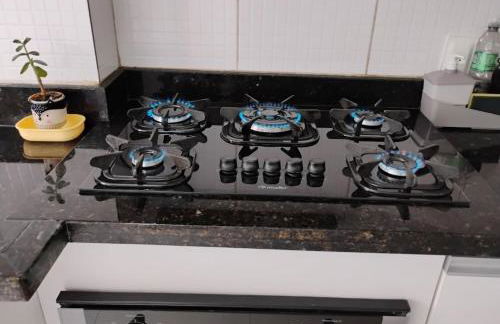 Acolhedor e Bem Localizado - Foto 80