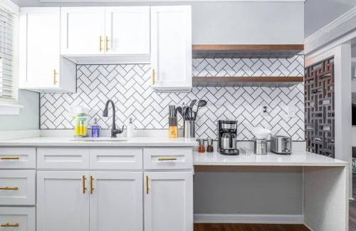 Sojourn 2 BR Luxury Beach Suite Surf Suite - Photo 3